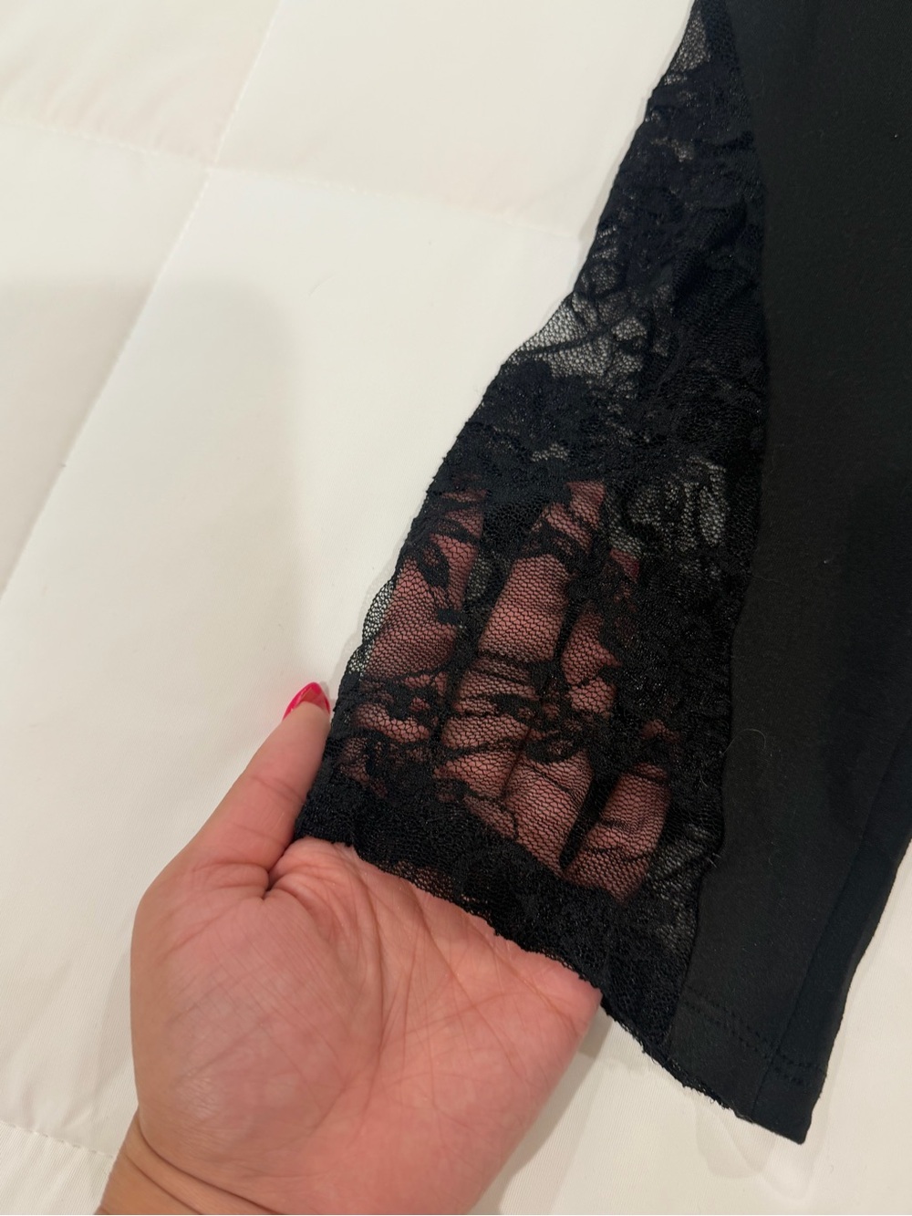 Fashion Nova Black Stretch Capri Leggings with Lace Insets - Picture 3 of 6